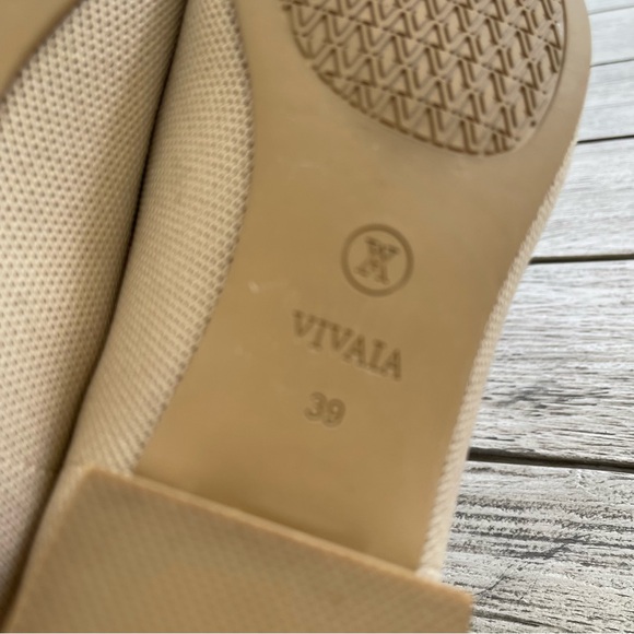 VIVAIA Women's Cream Loafers - Picture 8 of 9